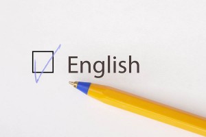 opção english marcada no papel por caneta azul para simbolizar perguntas em inglês