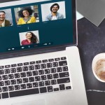 imagem de notebook em videoconferência empresarial